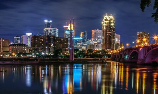 DT Minneapolis and the Mississippi long exposure